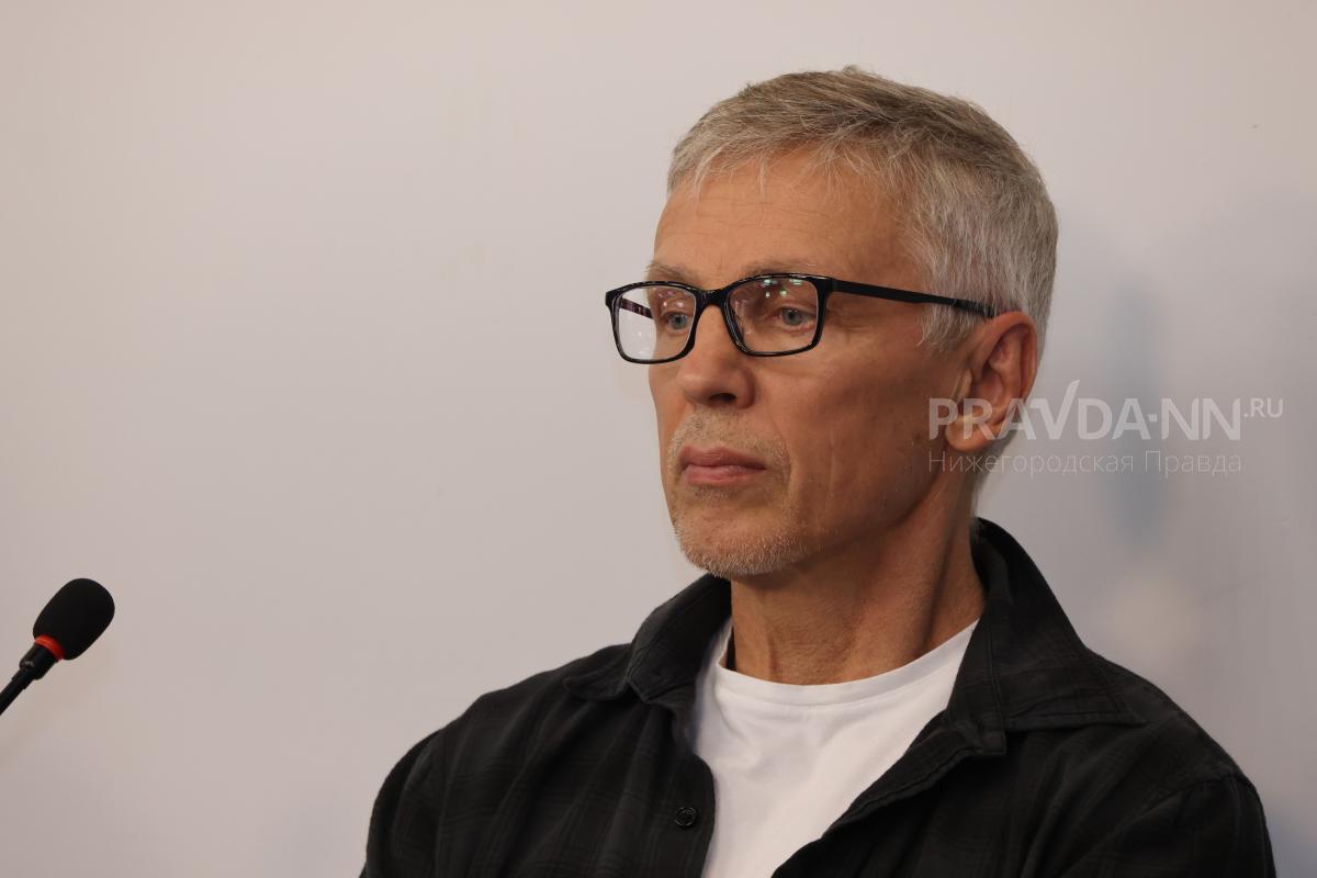 Агент Ларионова заявил, что тренер открыт для предложений о работе